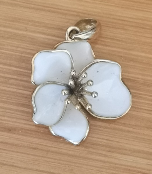 BIJOU ANCIEN PETITE médaille pendentif émail signé Limoges avec cristaux rouge EUR 20,00 - FR